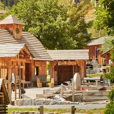 Reka-feriendorf Disentis